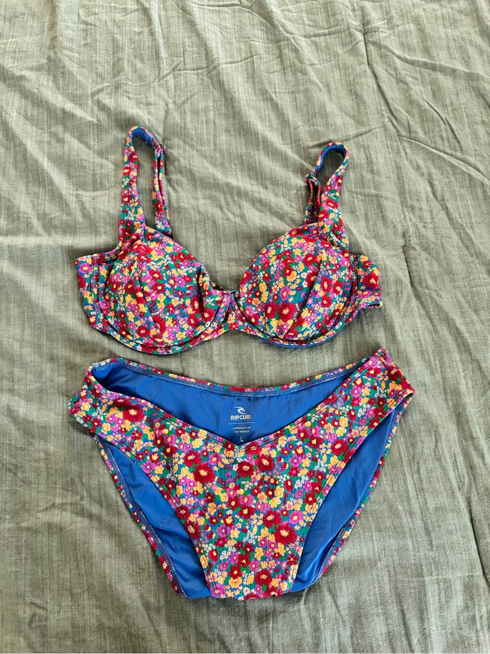 Rip Curl Bright Floral Underwire Bikini Set - Blue Lined